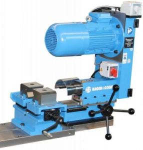 Horizontal drilling machine for drilling, centering and finishing