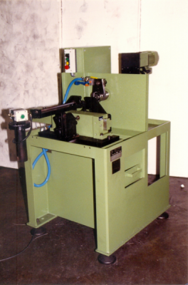 Outside tapping machine type HG-677