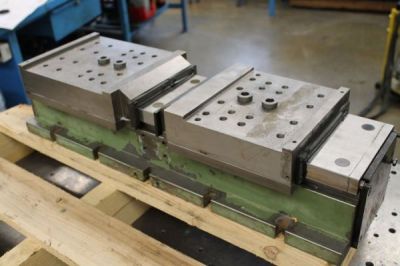 Hydraulic centric vice type PZ 330 Hy
