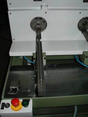 Two station boring- and tapping machine type HG-836