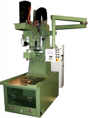 Automatische Gewindemaschine Typ HG-42E/Servo