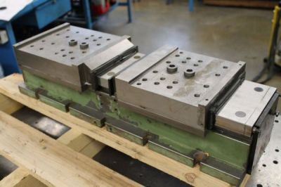 Hydraulischer Zentrierspannstock Typ PZ 330 Hy